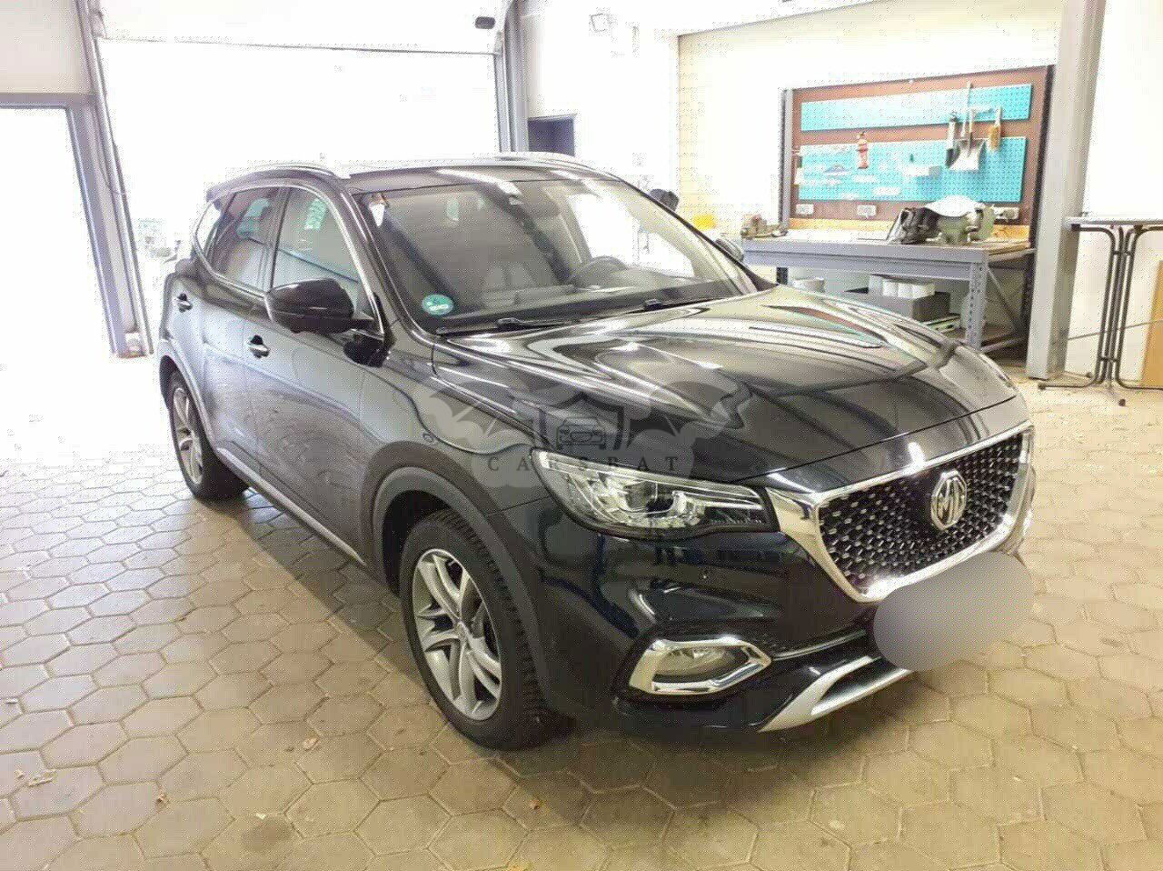 MG EHS Luxury 2022