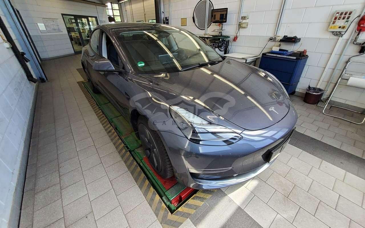 Tesla Model 3 Long Range 75 kWh 2022