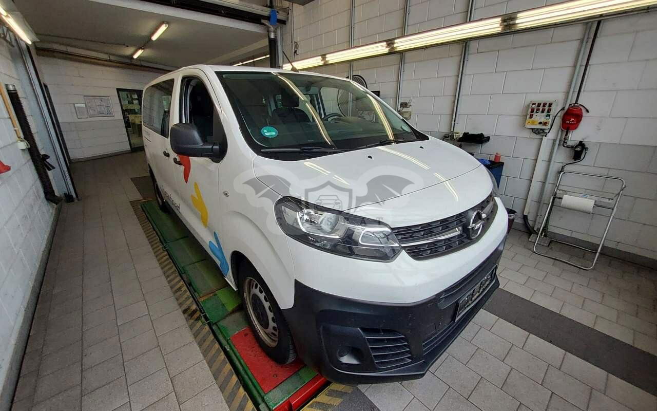 Opel Zafira Life 1.5 Selection 2021