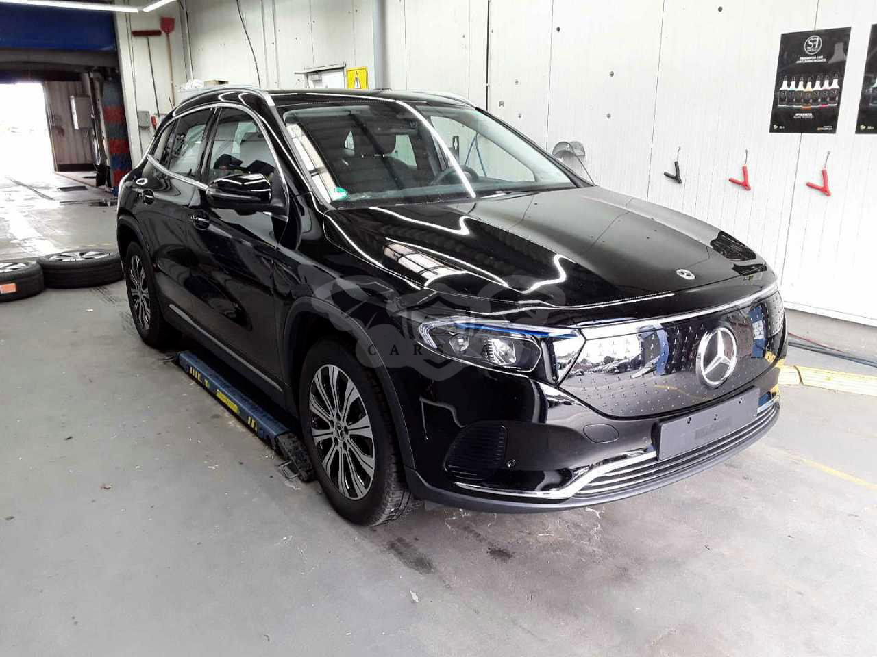 Mercedes-Benz EQA 300 progressive 2024