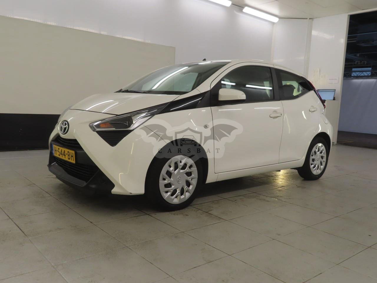 Toyota Aygo 1.0 VVT-i X-Play 2020