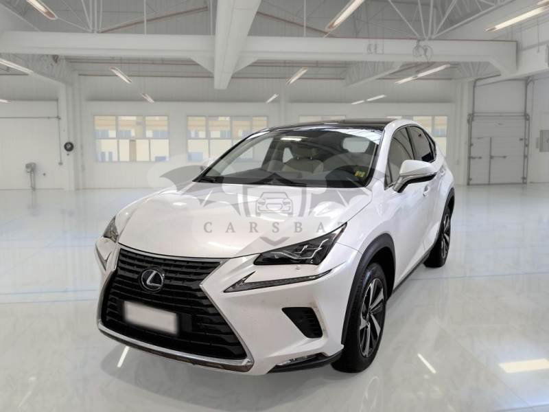 Lexus NX 300h Luxury 2021