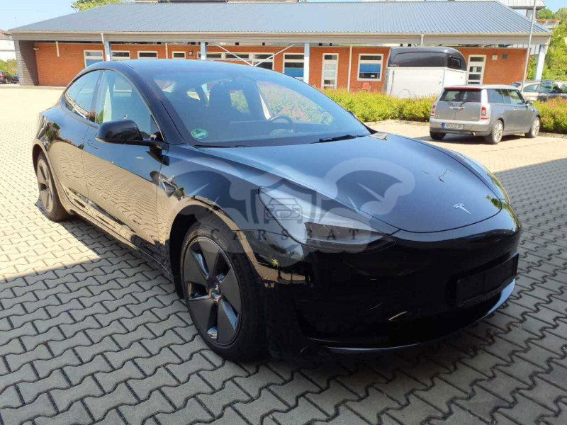 Tesla Model 3 Standard Range Plus 2021
