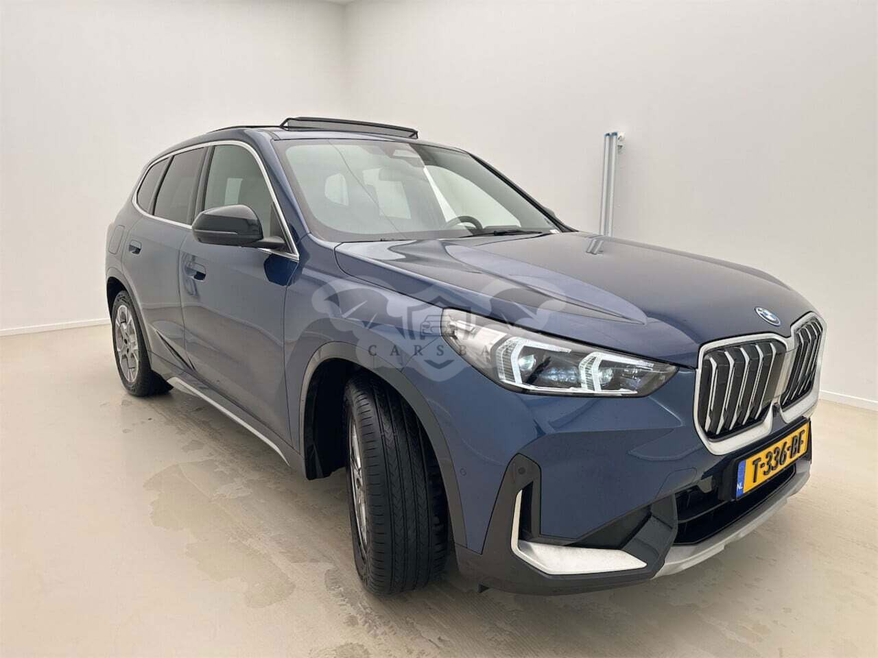BMW iX1 2023
