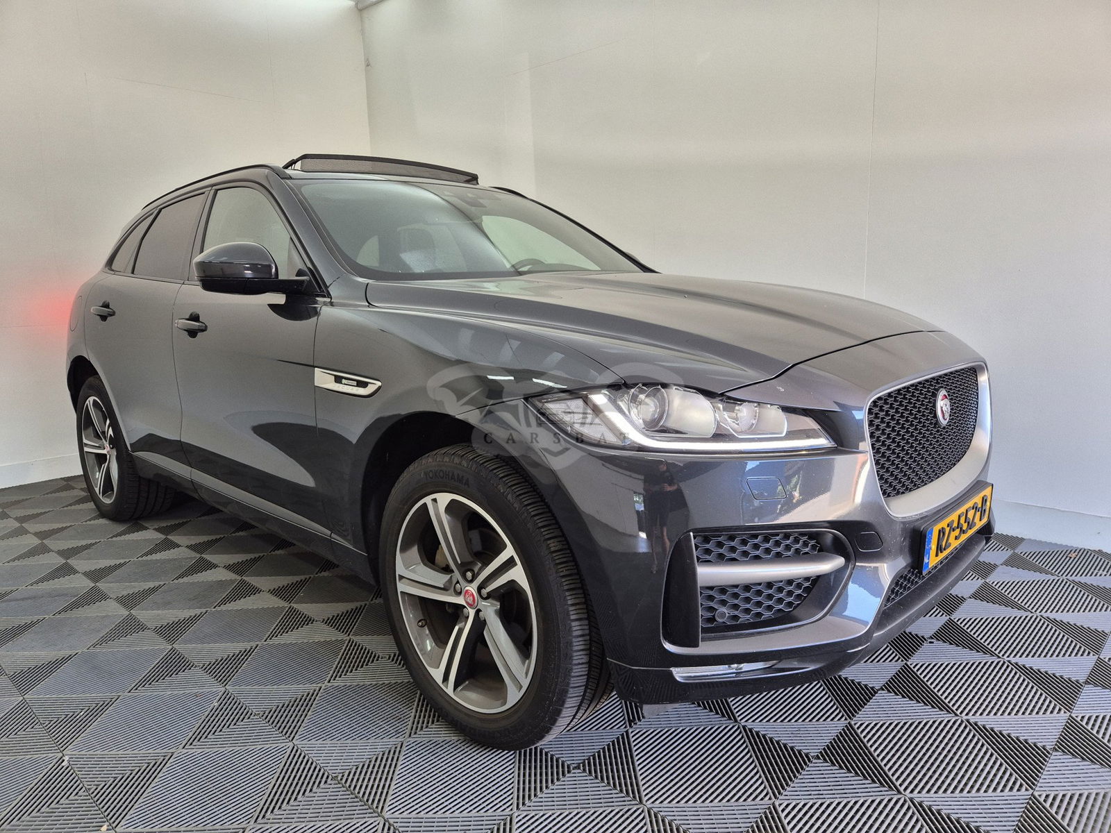 Jaguar F-Pace 20d Portfolio 2018