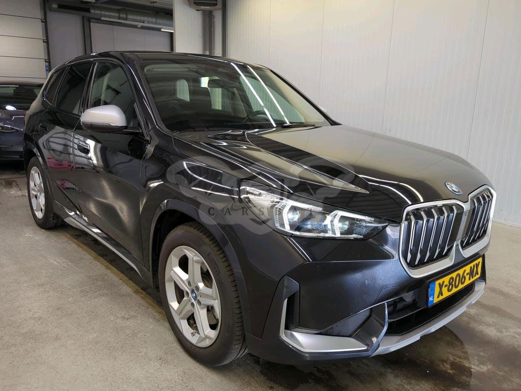 BMW iX1 2023
