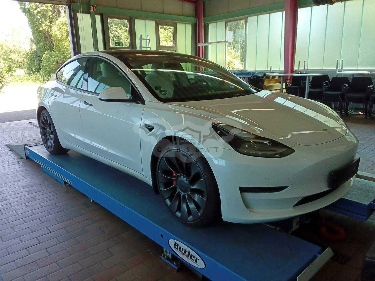 Tesla Model 3 Long Range Performance 2021