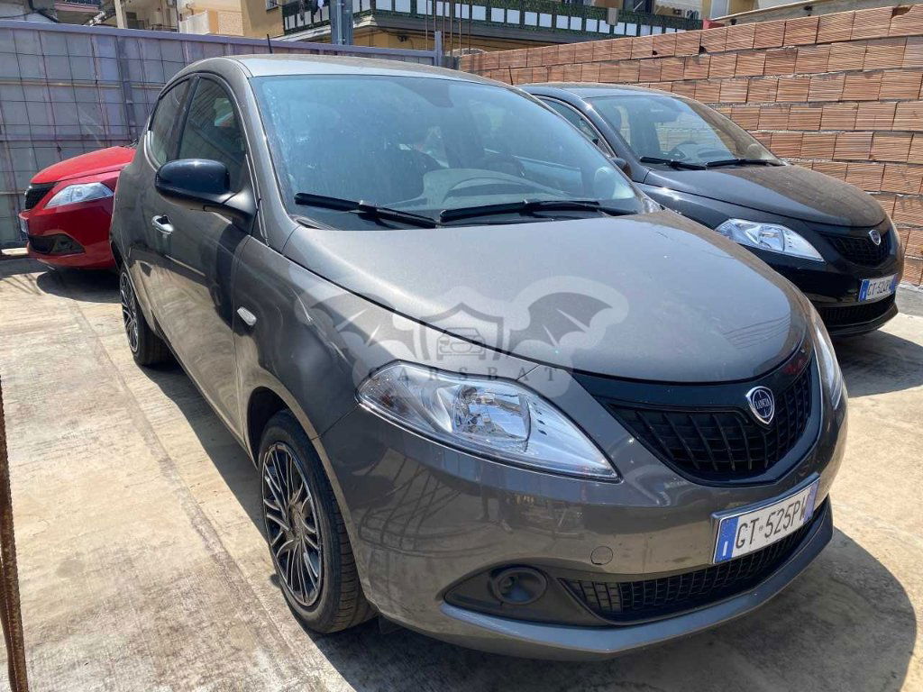 Lancia Ypsilon 1.0 Oro 2024