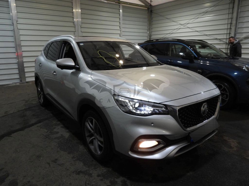 MG EHS Luxury 2022