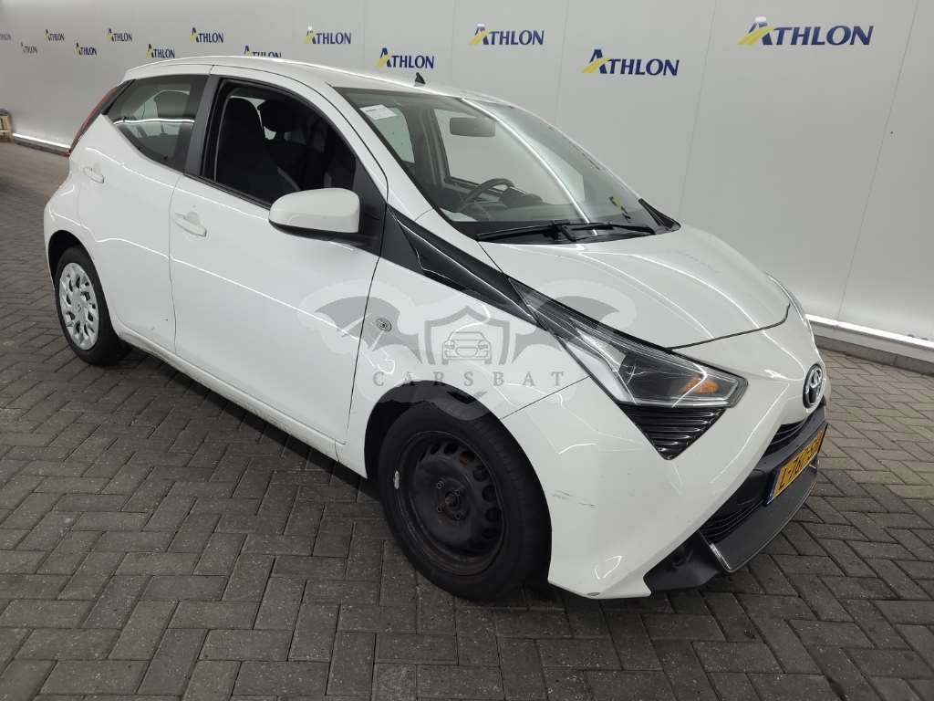 Toyota Aygo 1.0 VVT-i X-Play 2021