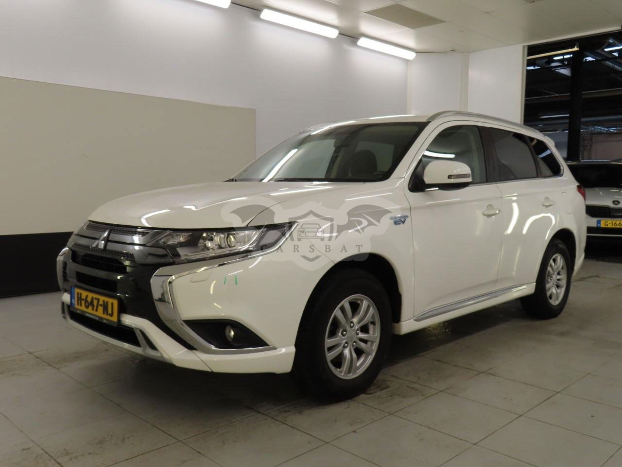 Mitsubishi Outlander 2.4 Pure 2020