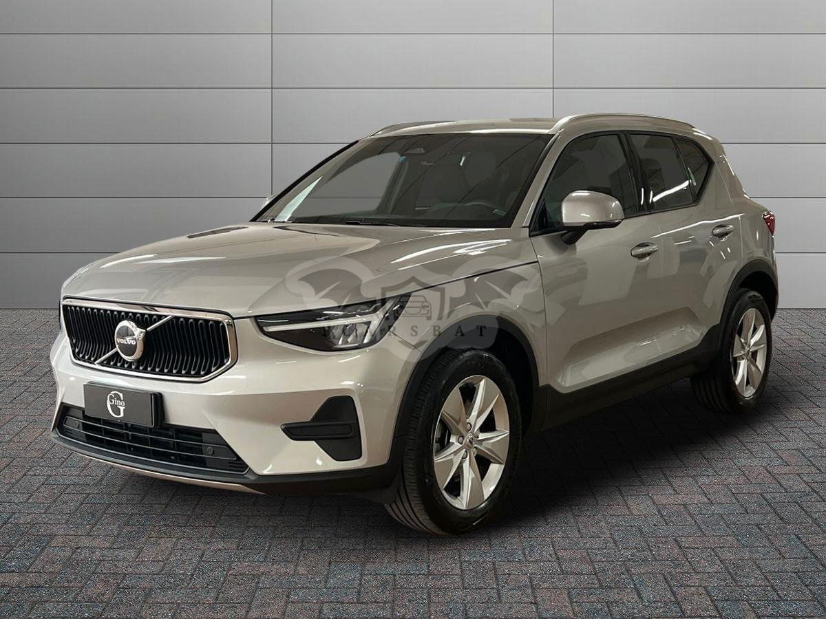 Volvo XC40 B3 Core 2022