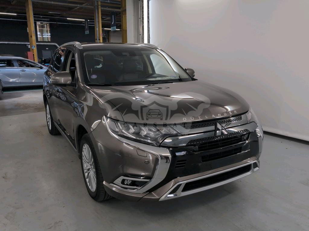 Mitsubishi Outlander 2.4i Business 2020