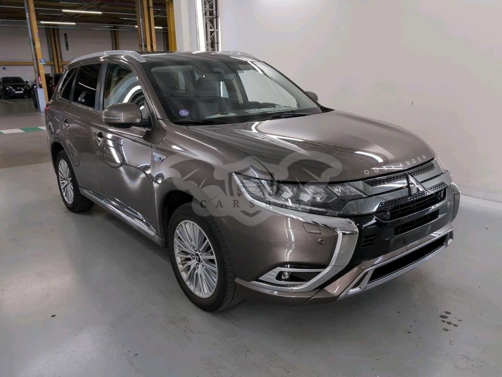 Mitsubishi Outlander 2.4i Business 2020