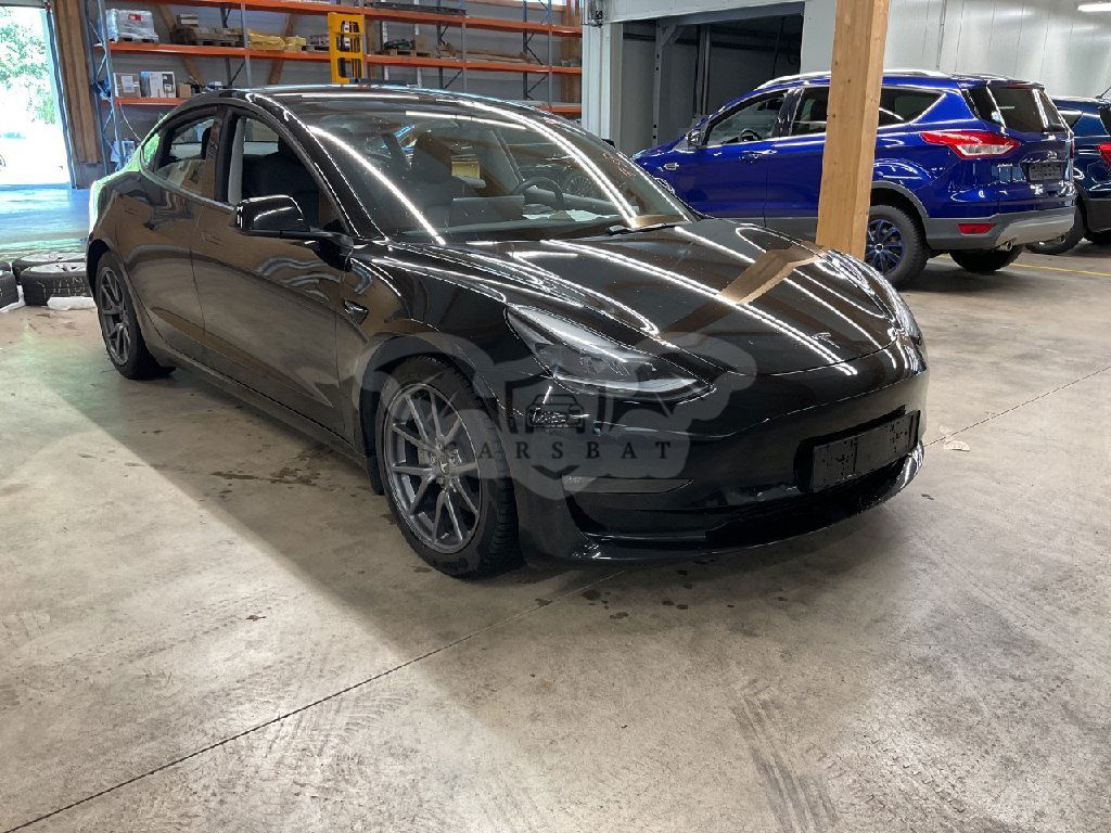 Tesla Model 3 Long Range 2021