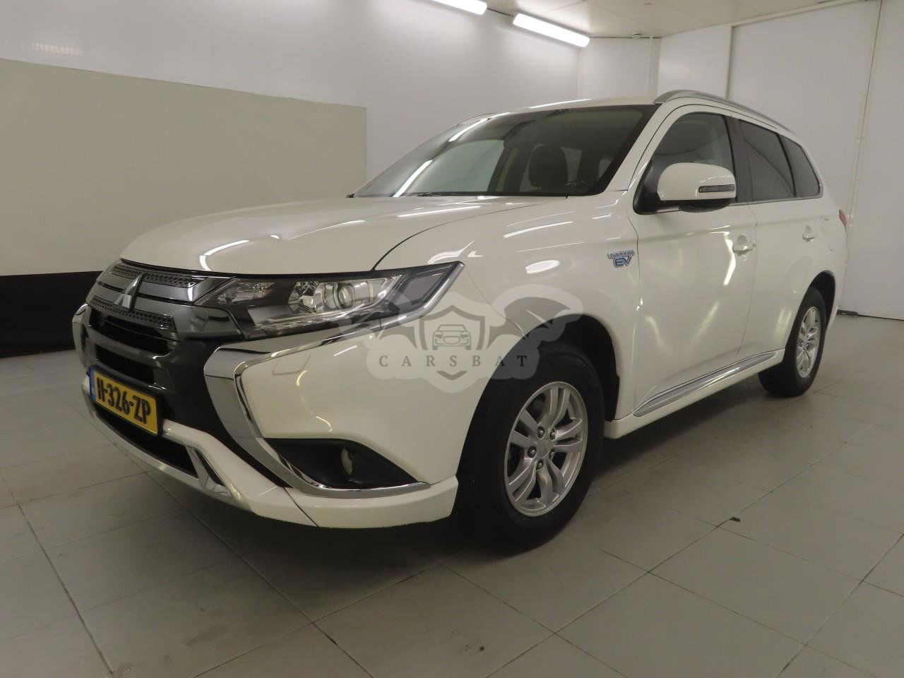 Mitsubishi Outlander Pure 2020