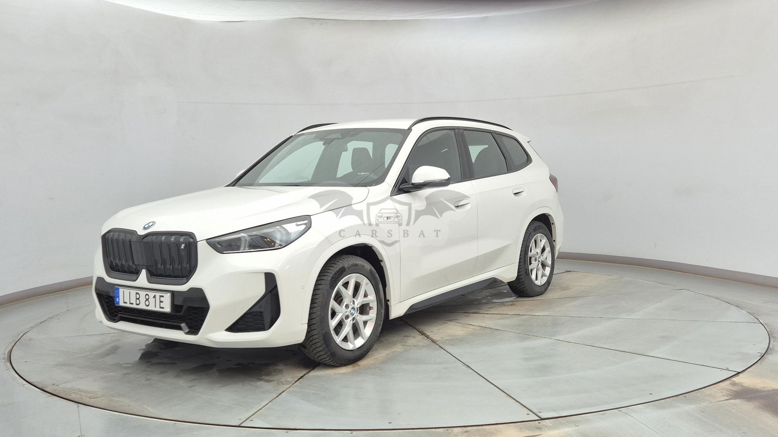 BMW iX1 2023