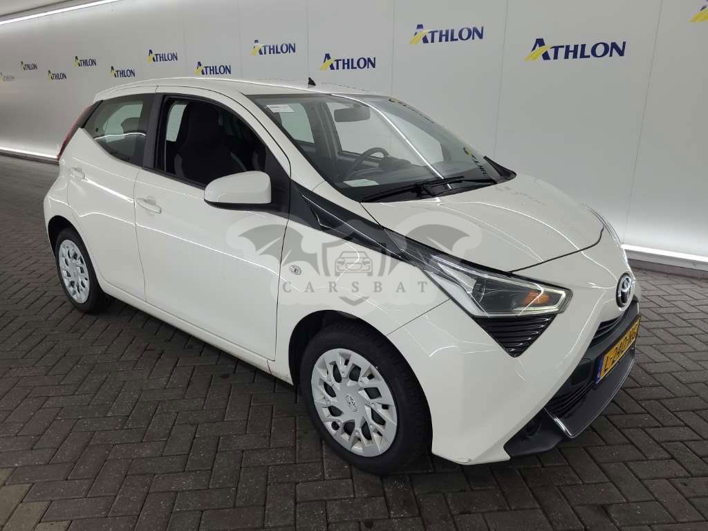 Toyota Aygo 1.0 VVT-i X-Play 2021