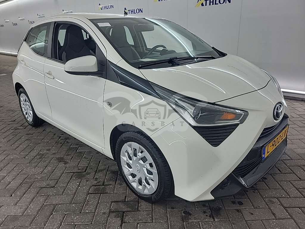 Toyota Aygo 1.0 VVT-i X-Play 2021
