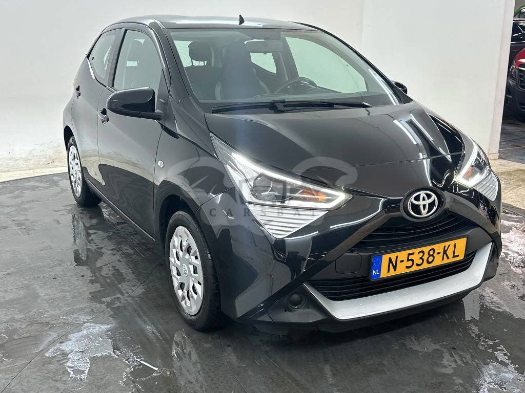 Toyota Aygo 1.0 VVT-i X-Play 2021