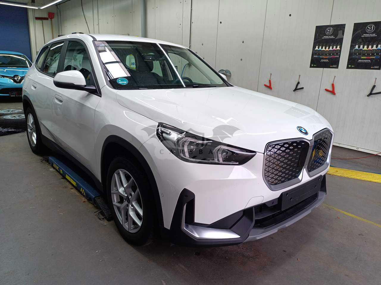 BMW iX1 65 kWh 2024