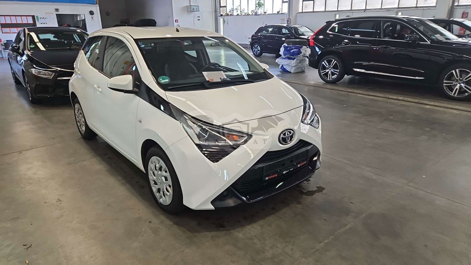 Toyota Aygo 1.0 VVT-i X-Play 2022