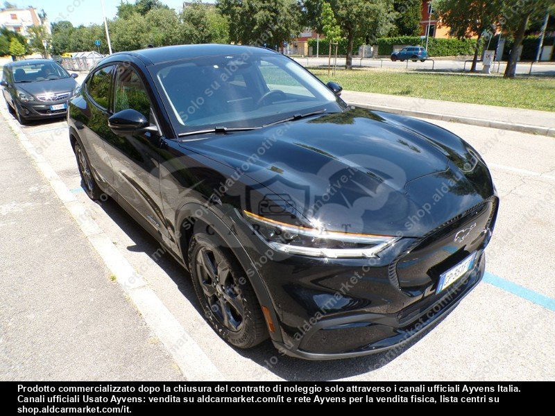 Ford Mustang Mach-E 2023