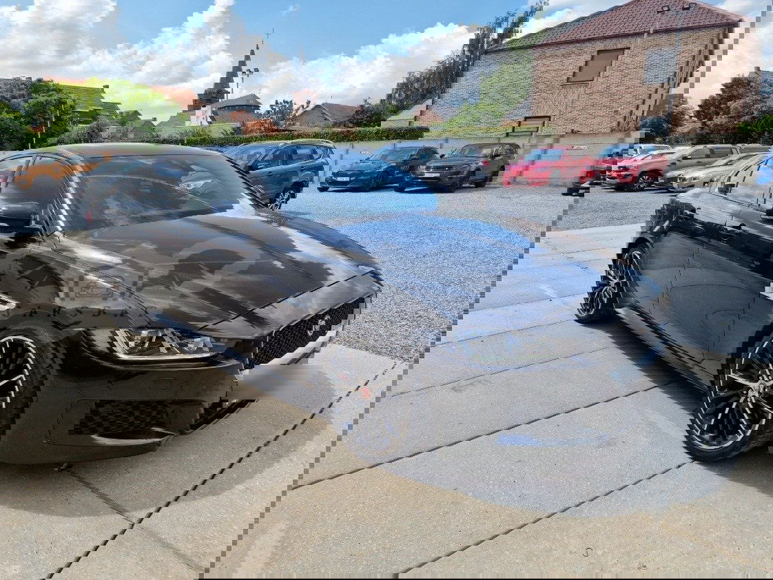 Jaguar XE 3.0i S 2017