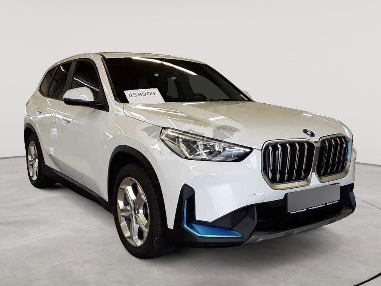 BMW iX1 2023