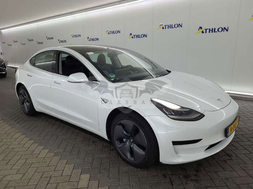 Tesla Model 3 Standard Range Plus 60 kWh 2020