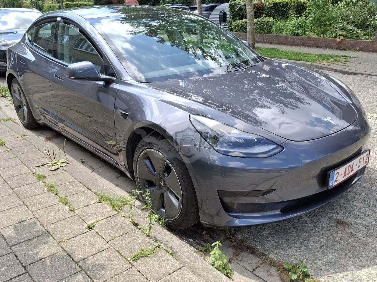Tesla Model 3 Standard Range Plus 2021