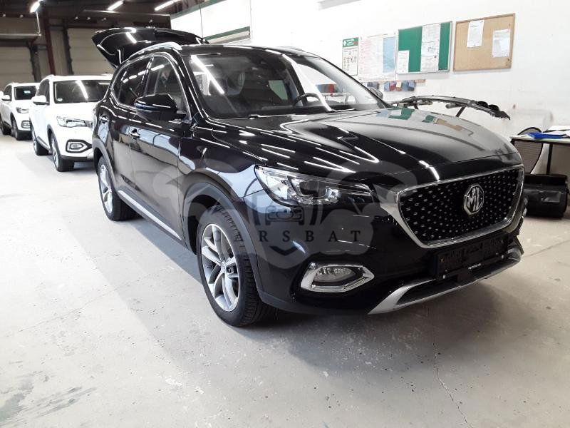 MG EHS Luxury 2021