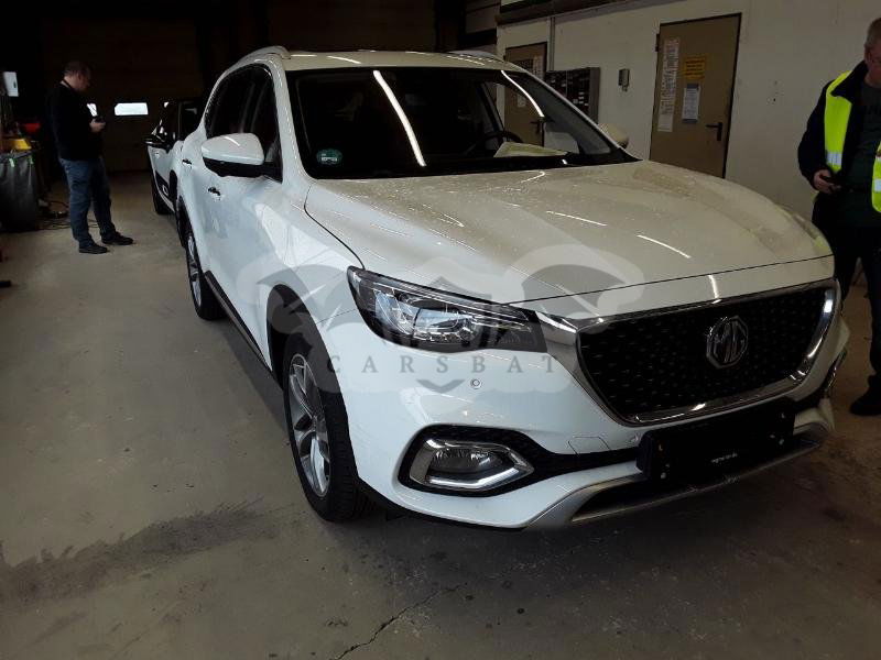 MG EHS Luxury 2022