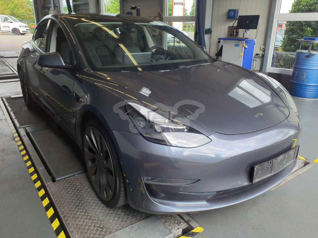Tesla Model 3 Long Range Performance 2021