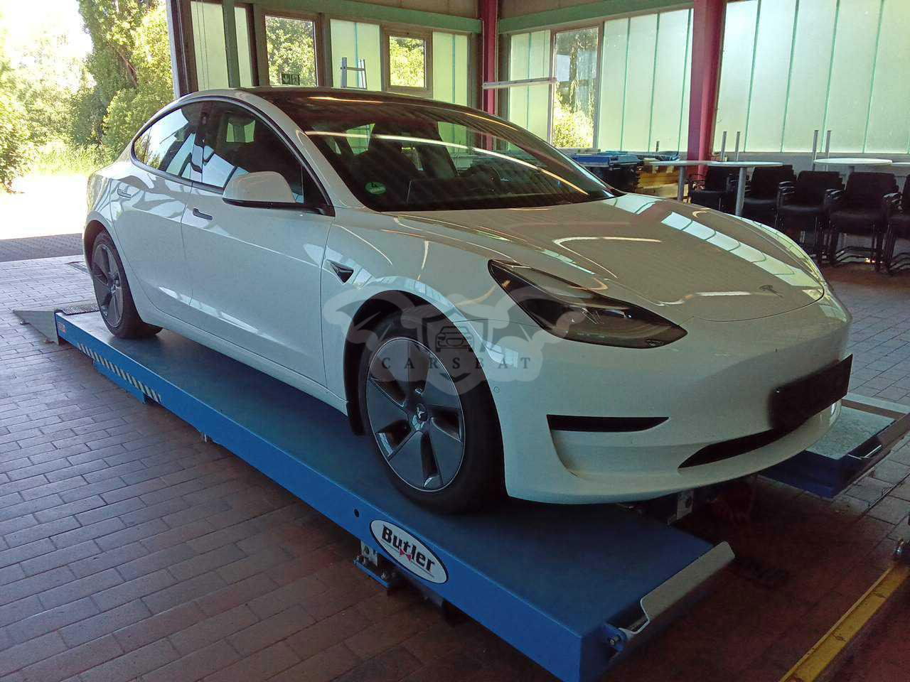 Tesla Model 3 Standard Range Plus 2021
