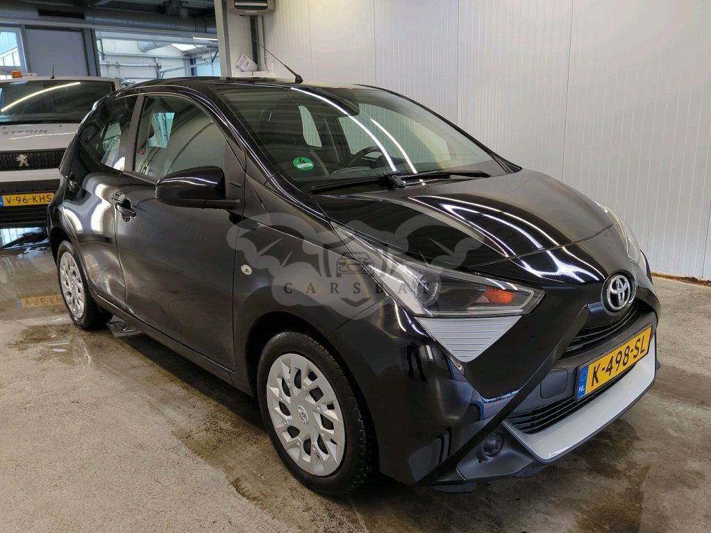 Toyota Aygo 1.0 VVT-i X-Play 2021