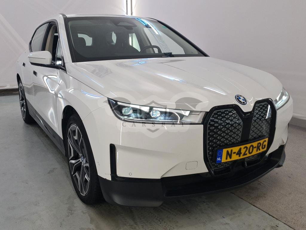 BMW iX 40 2021