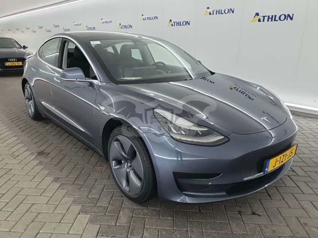 Tesla Model 3 Standard Range Plus 2020
