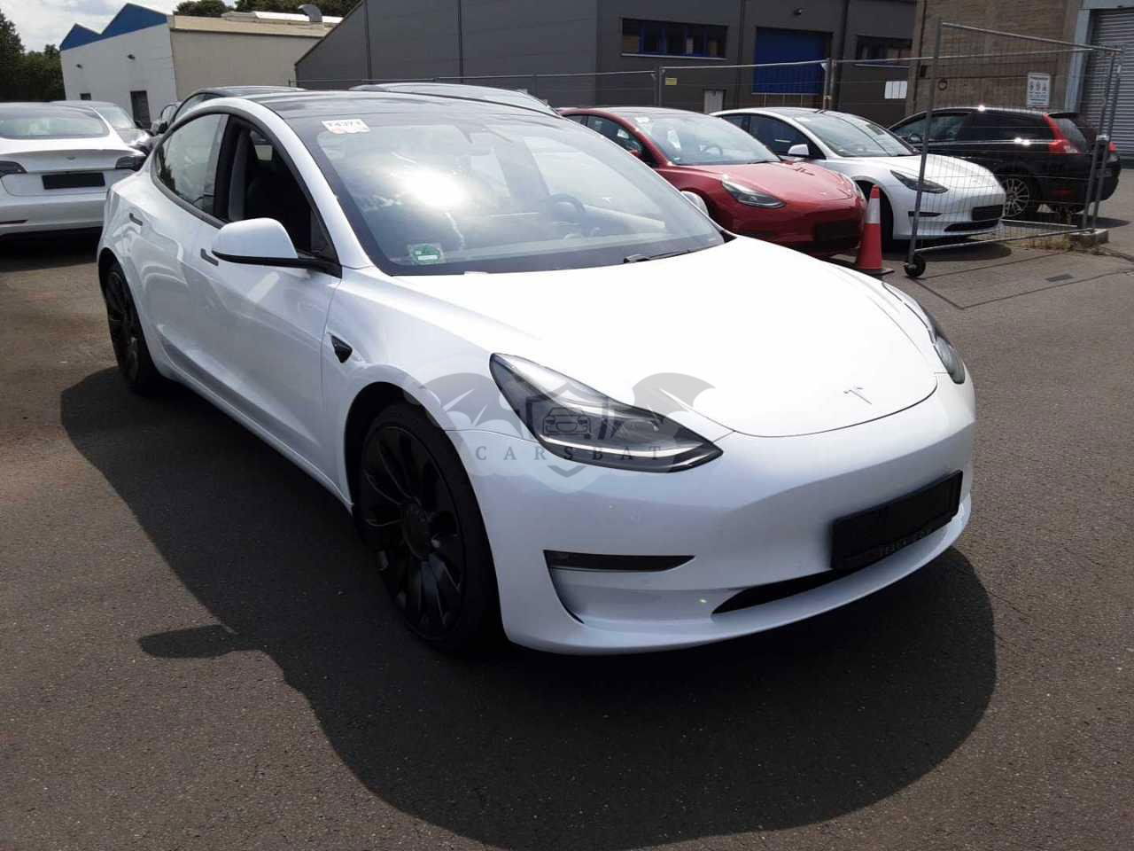 Tesla Model 3 Long Range Performance 2021