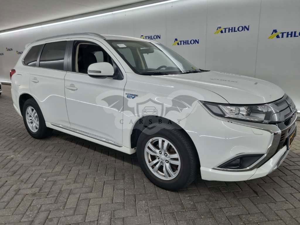 Mitsubishi Outlander 2.4 Pure 2020