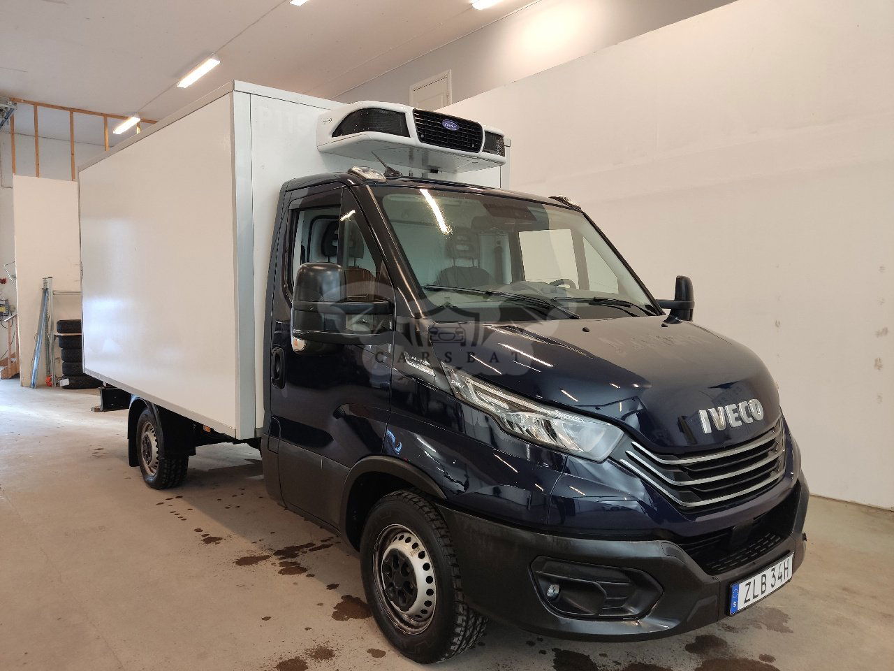 Iveco Daily box 2.3 2023