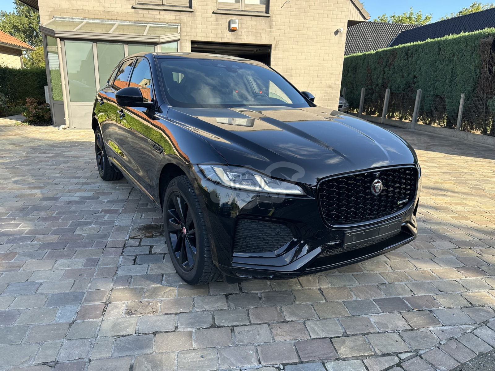 Jaguar F-Pace 2.0 R-Dynamic 2021
