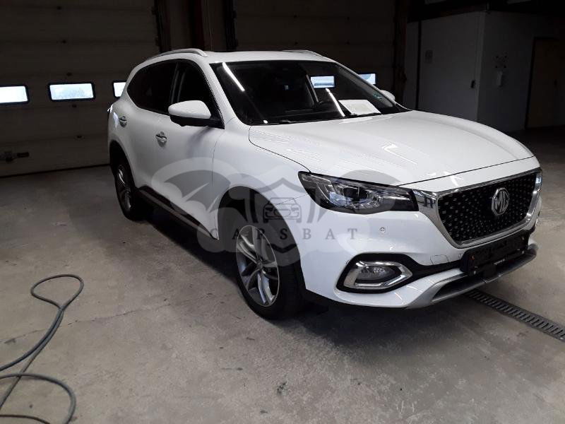 MG EHS Luxury 2021