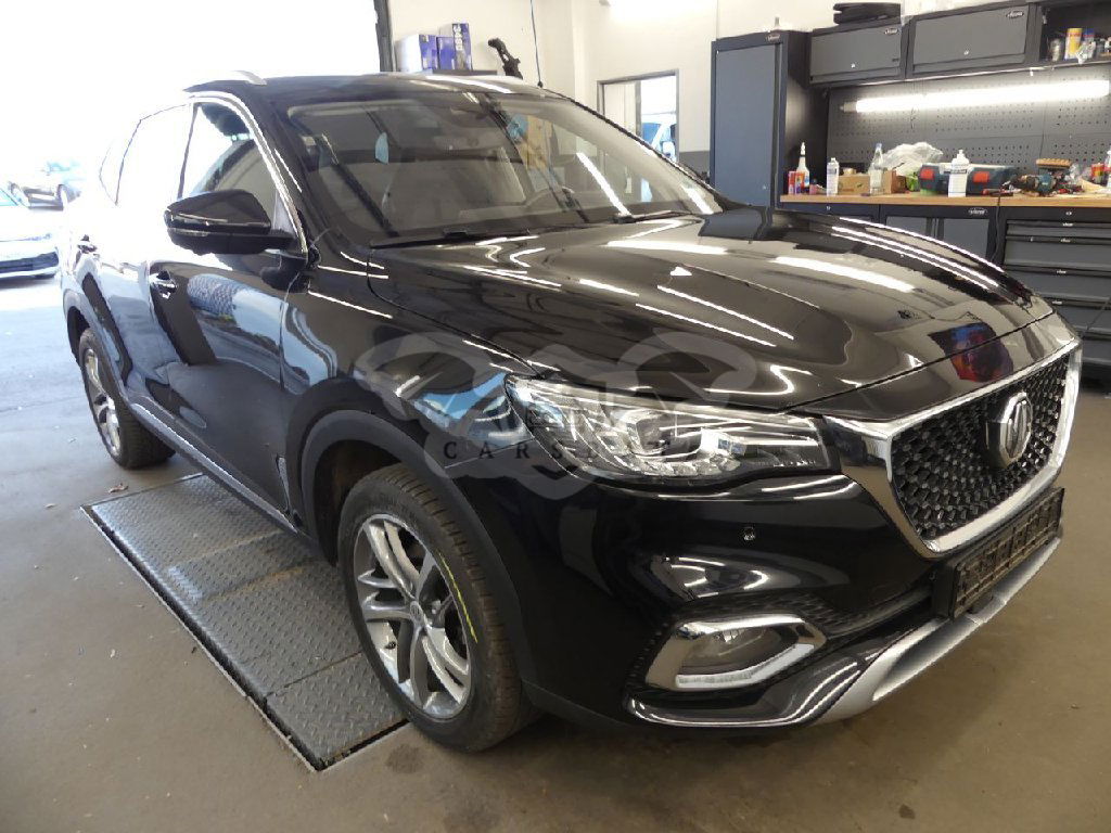 MG EHS Luxury 2022