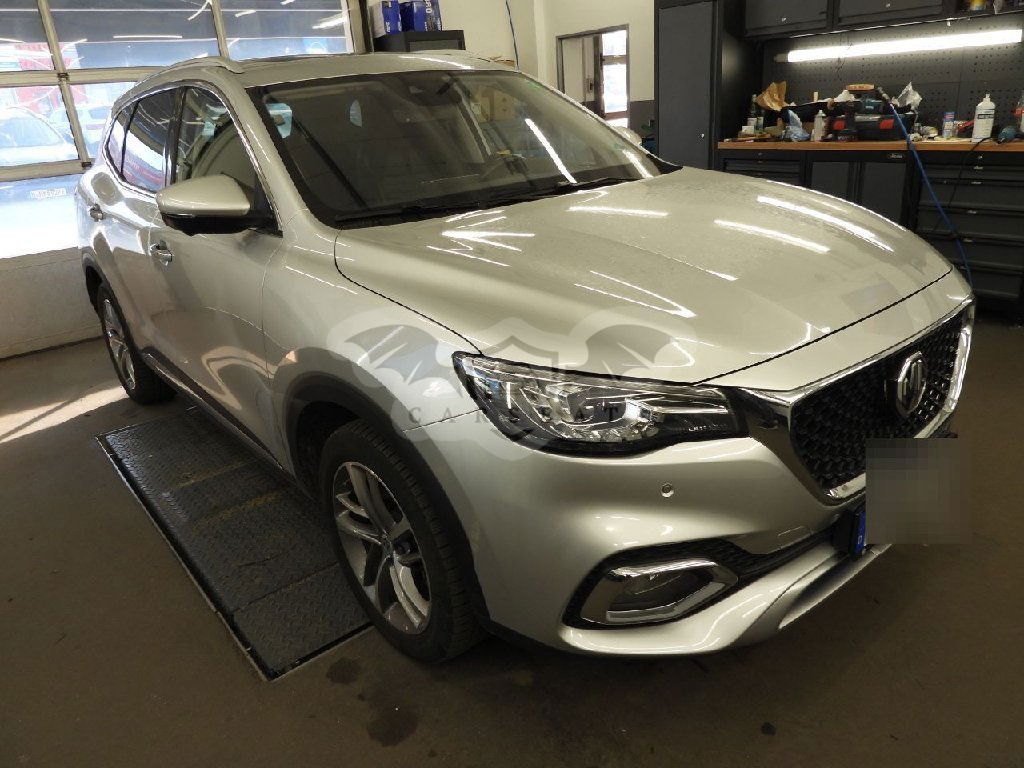 MG EHS Luxury 2022