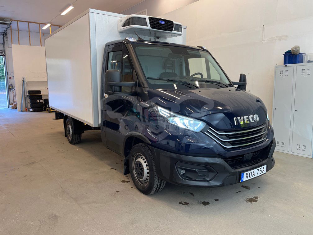 Iveco Daily box 2.3 2023