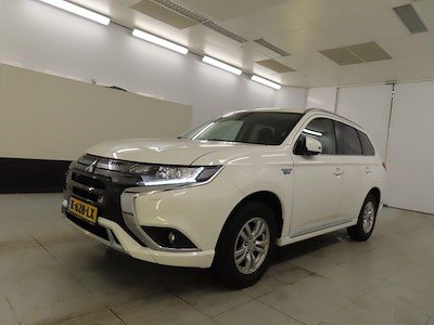 Mitsubishi Outlander Pure 2021