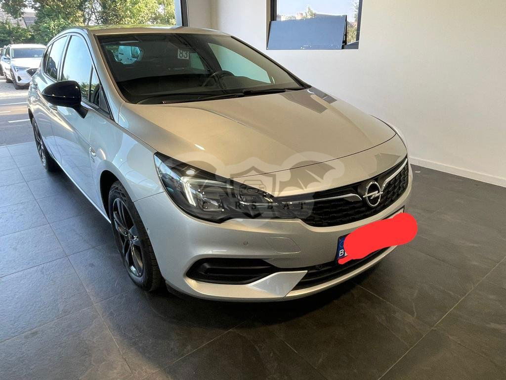 Opel Astra 1.2 2021