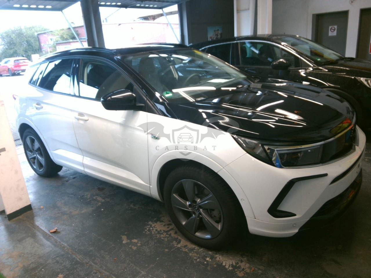 Opel Grandland 1.6 GS 2024