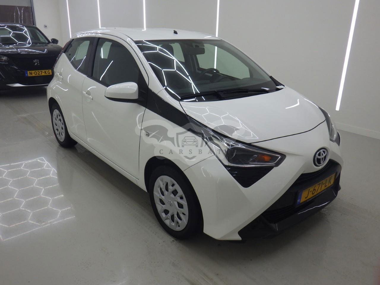 Toyota Aygo 1.0 VVT-i X-Play 2020